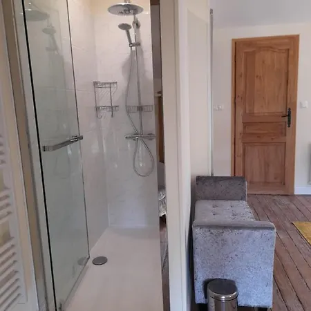 De Luxe 6 Chambres Dom wakacyjny Bernay-Saint-Martin