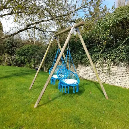 Dom wakacyjny De Luxe 6 Chambres Bernay-Saint-Martin